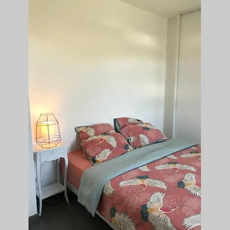 Holiday home Maison Independante - 5 Minutes De La Mer